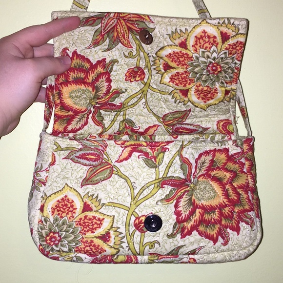 Quilted Floral Print Small Shoulder Bag - Picture 3 of 6